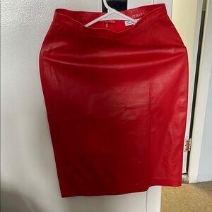 Oscar de la Renta Red Pencil Skirt Knee-Length Cocktail